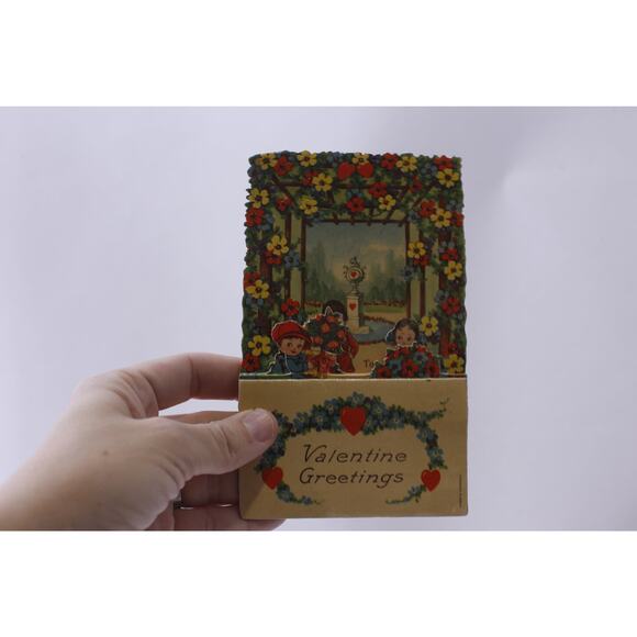 Kids with Flowers, Used Greeting Card, Pop-up Card, Valentine, Romance - Picture 2 of 3